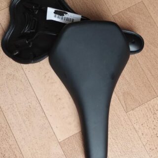 Sattel, SR, Race Blanc