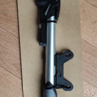 Luftpumpe, Mini Dual, Topeak Dual-Action Gummiert Ventilklemmhebel: mit allen gängigen Ventilarten kompatibel Maximal 8 bar