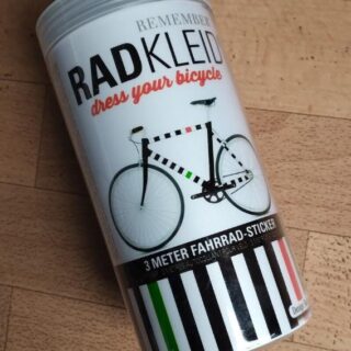 Radkleid Motiv: Racing skalierte Folie 18 x 300 cm. Hersteller: Remember